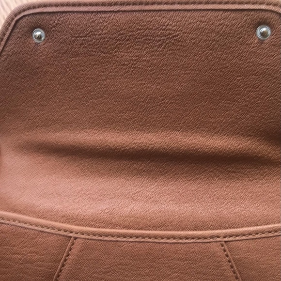 NWOT Michael Kors Leather Tan Case - Picture 5 of 14